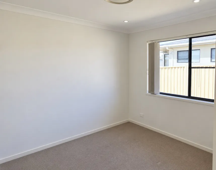1/15 Alfred Street, Dalby, QLD, 4405 - Image 4