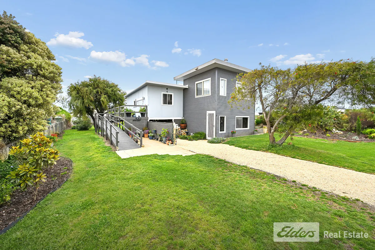 2 McFarlane Street — photo 17 of 18