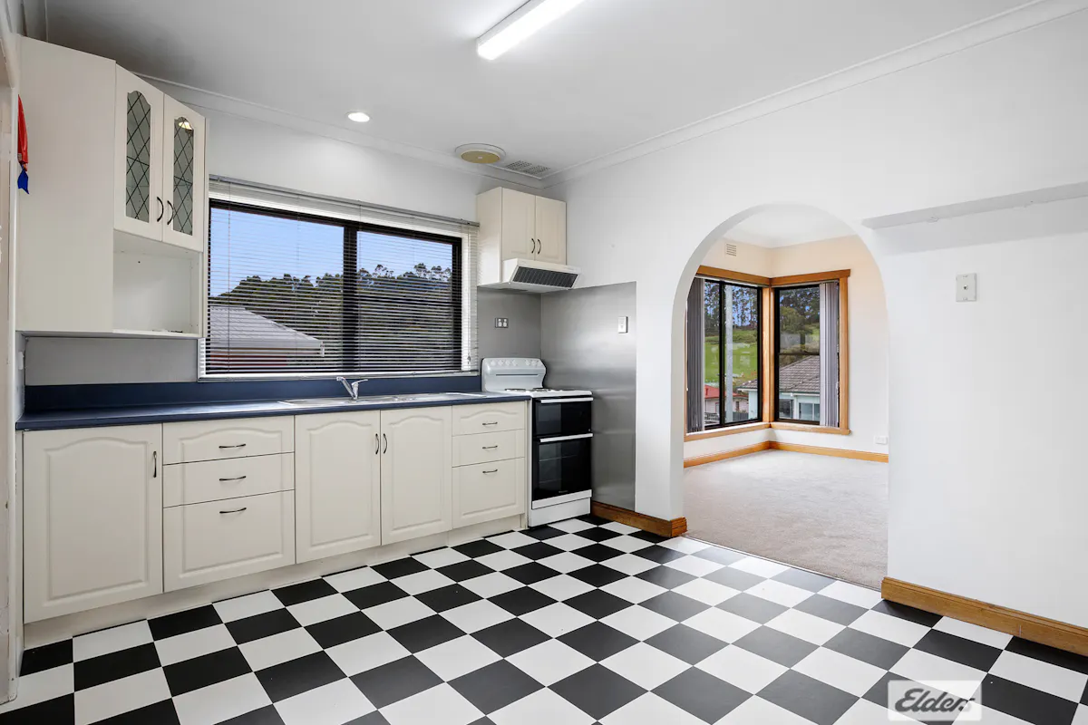 10 Collins Street — photo 5 of 19