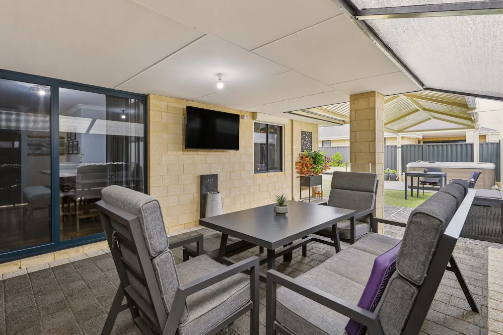 7 Alberta Road, Lakelands, WA, 6180 - Image 25