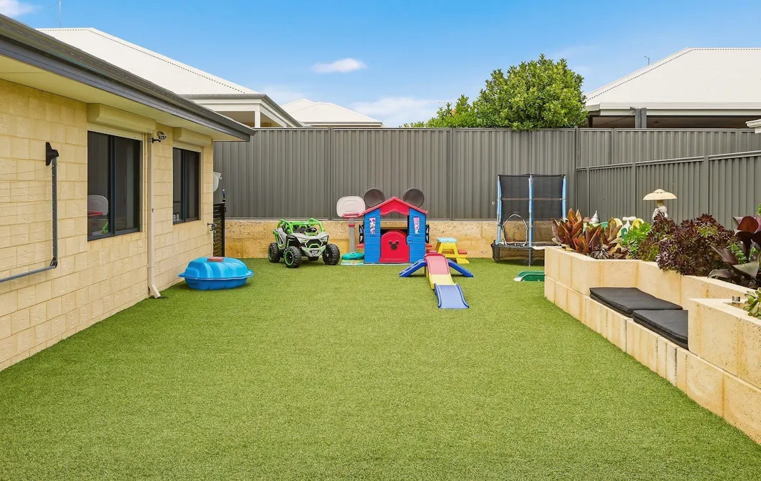 7 Alberta Road, Lakelands, WA, 6180 - Image 32