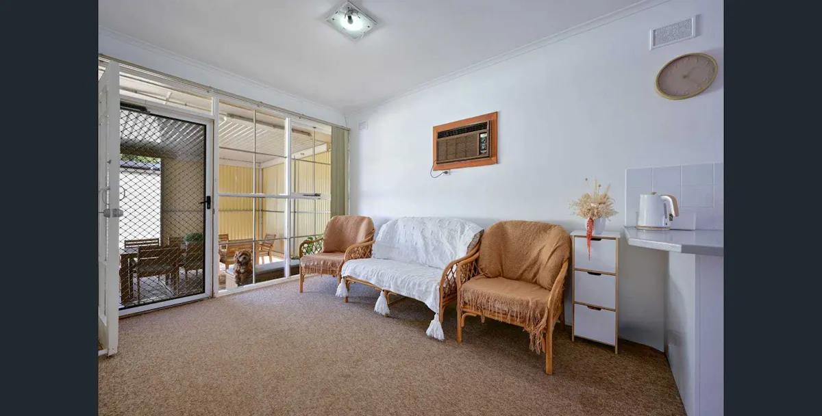 1 Darragh Street — photo 13 of 19