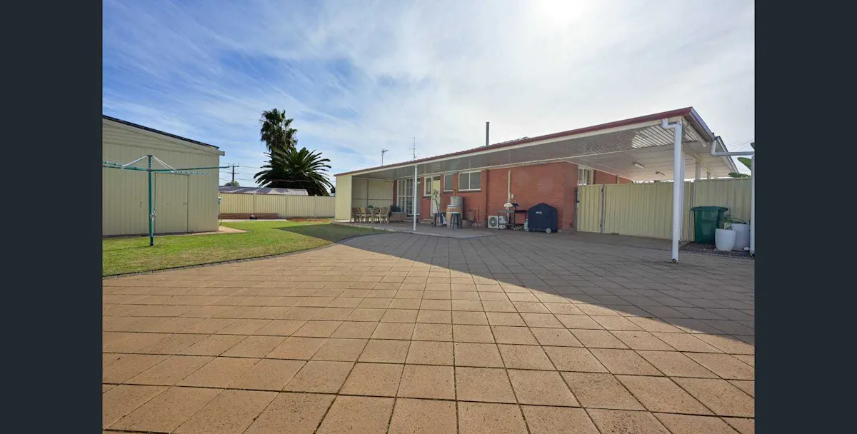 1 Darragh Street — photo 18 of 19