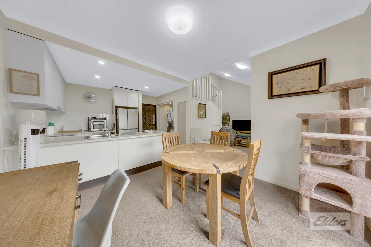 19/1 Michel Place — photo 7 of 17