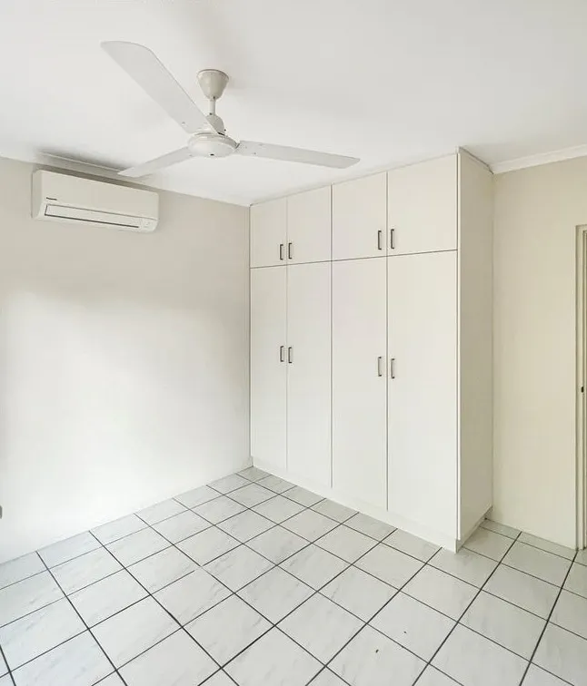 3/2 Timpson Court — photo 6 of 11