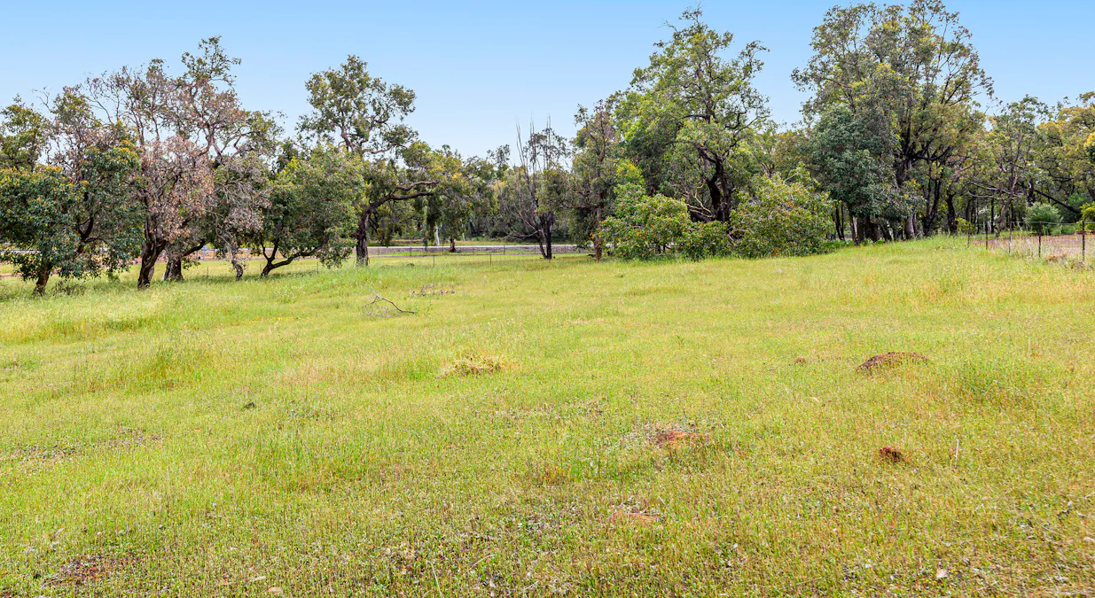 136 Powderbark Road, Lower Chittering, WA, 6084 - Image 26