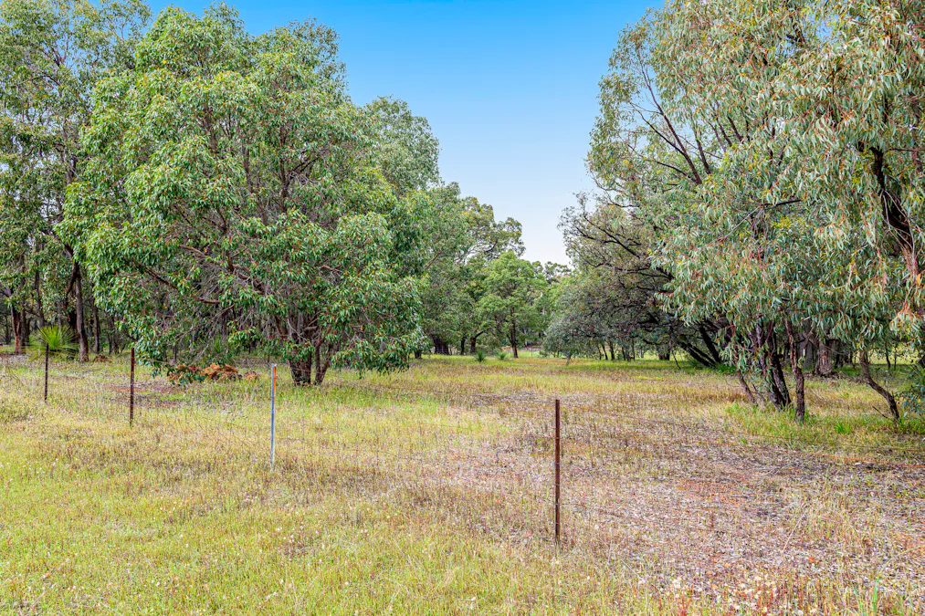136 Powderbark Road, Lower Chittering, WA, 6084 - Image 27