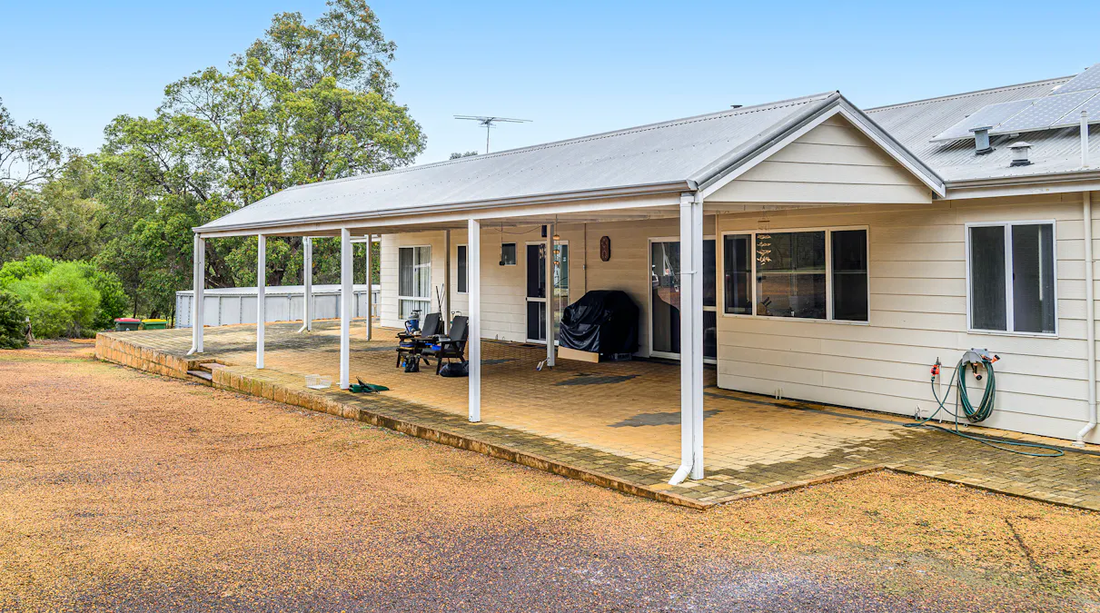 136 Powderbark Road, Lower Chittering, WA, 6084 - Image 16