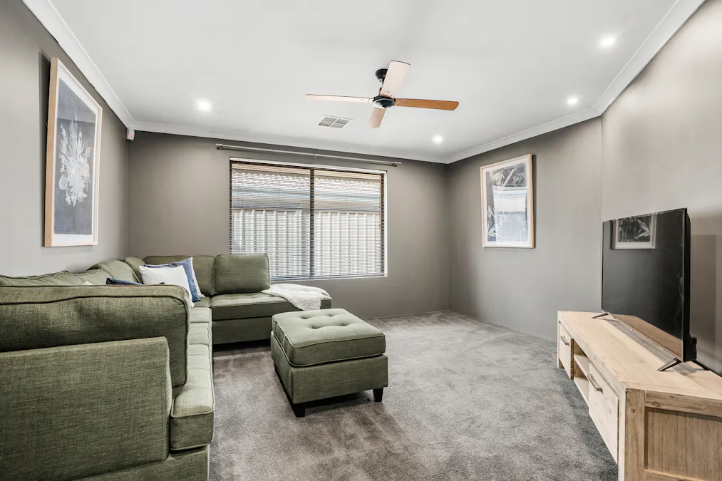 17 Molonglo Crescent, Baldivis, WA, 6171 - Image 3