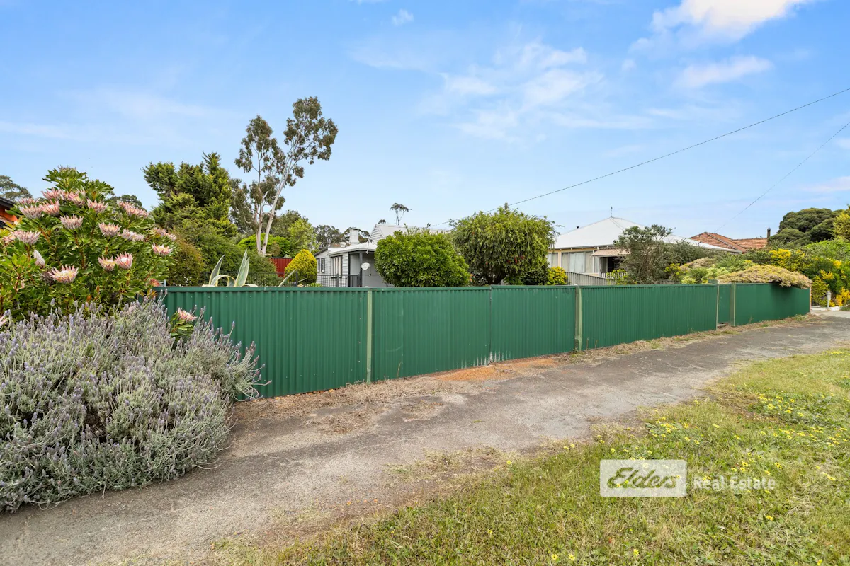 29 Coombes Street — photo 11 of 11