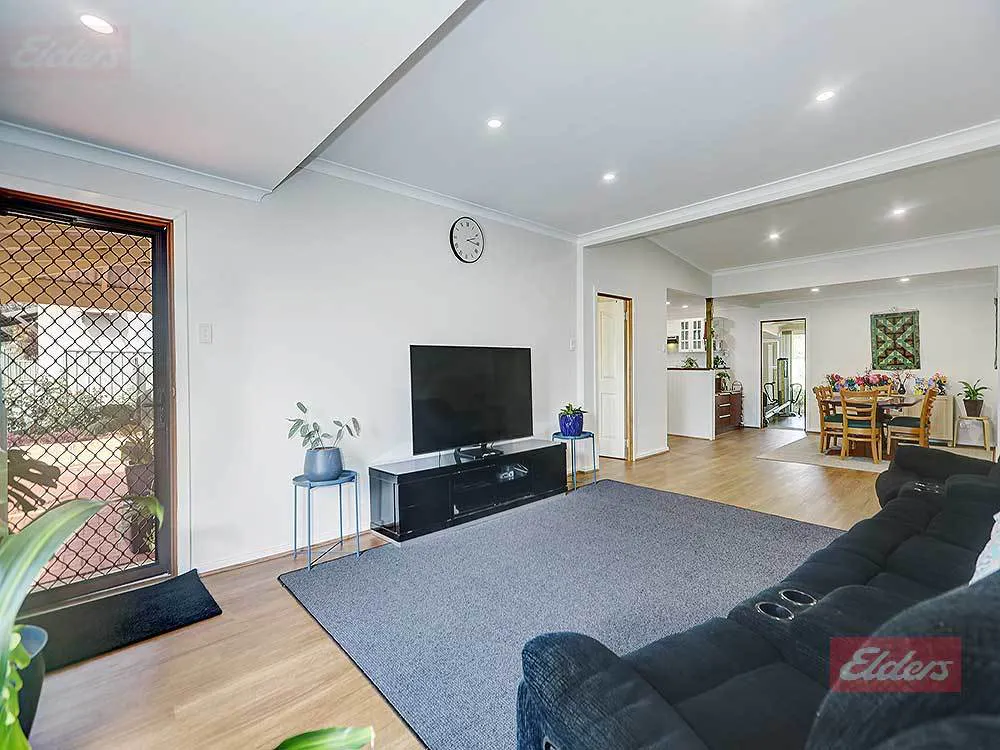 38 Doney Street — photo 3 of 30