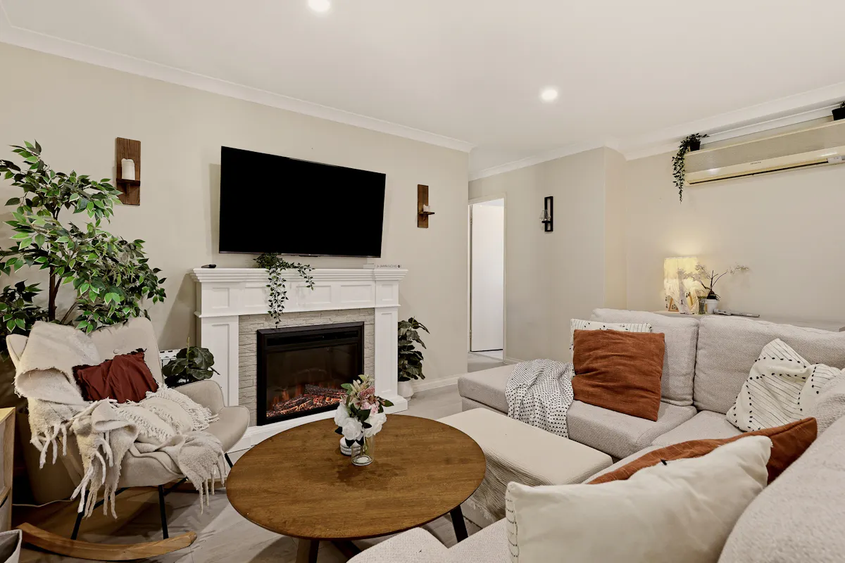 10/8 Ashford Avenue — photo 5 of 26