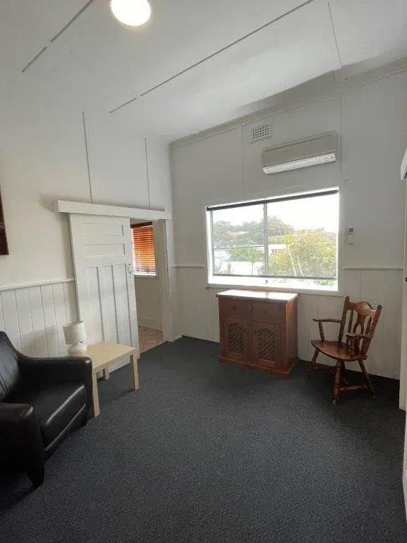 34 Parkfield Street — photo 10 of 23