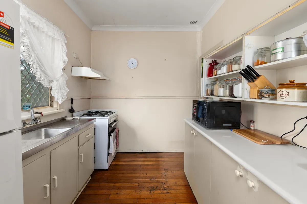 101 Wisbey Street — photo 5 of 16