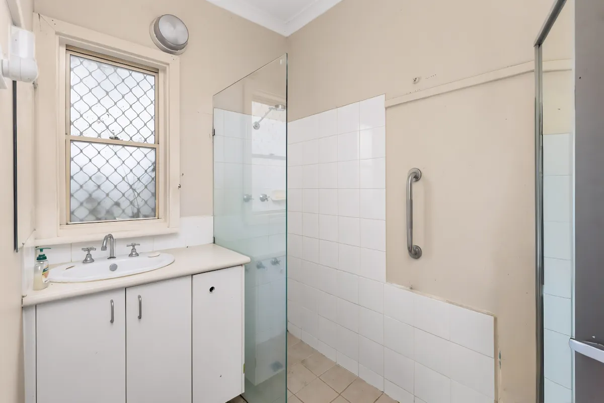 101 Wisbey Street — photo 10 of 16