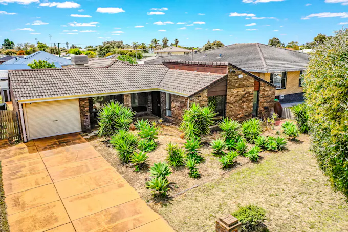 22 Axminster Street, Warnbro, WA, 6169