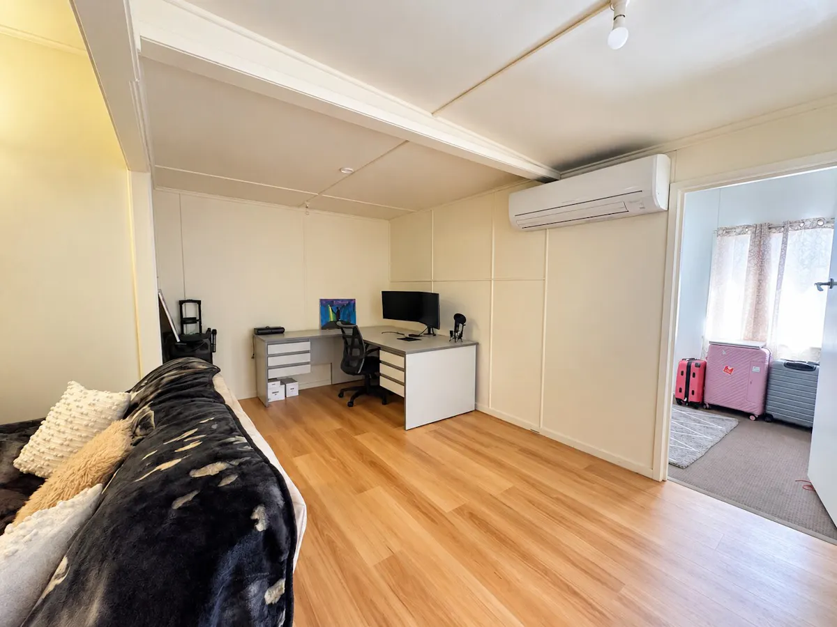 77 Myall Street — photo 8 of 17