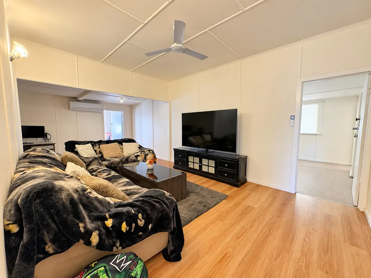 77 Myall Street — photo 7 of 17