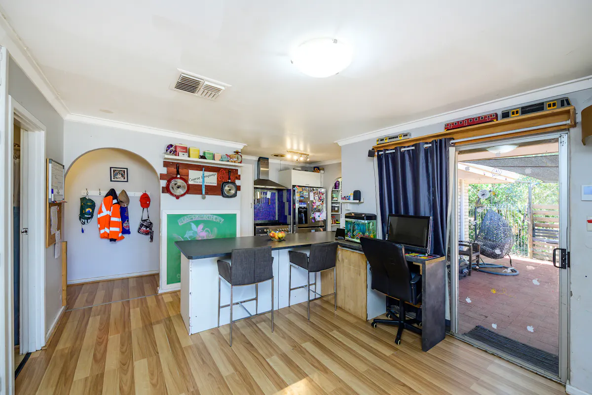 63 Goomalling Road — photo 7 of 29