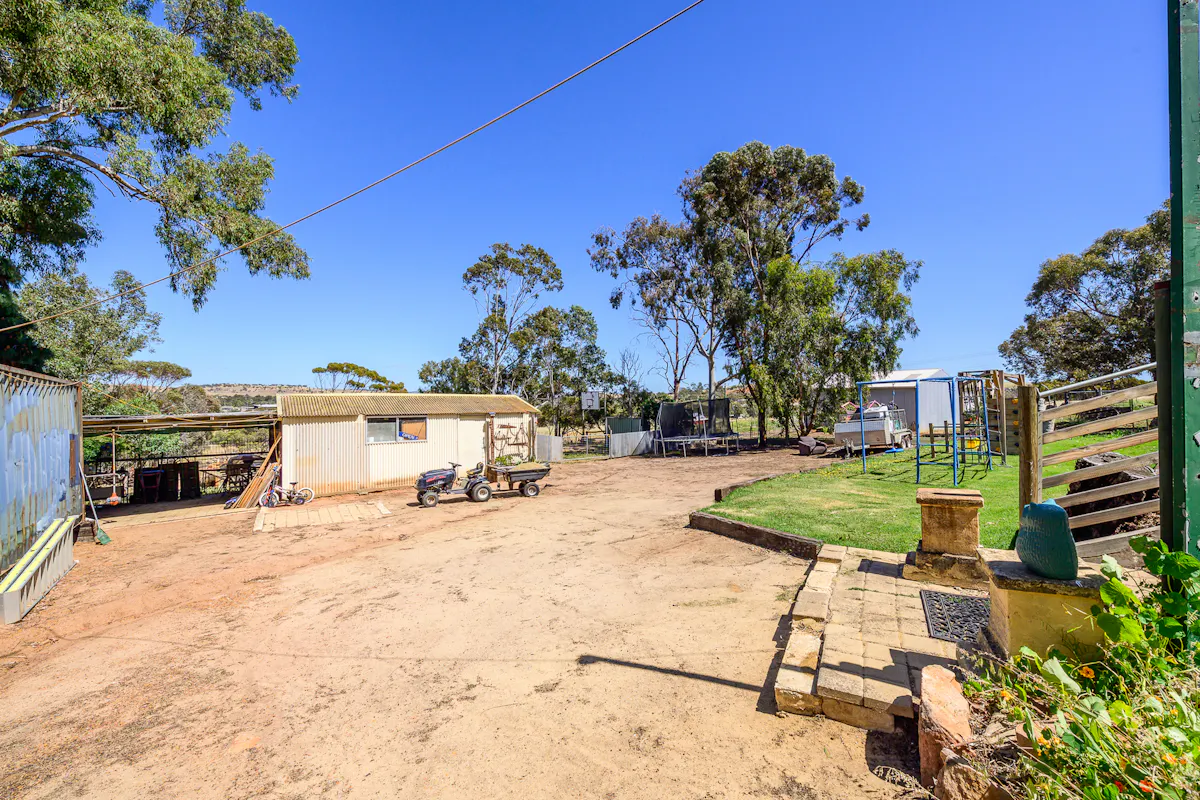 63 Goomalling Road — photo 26 of 29