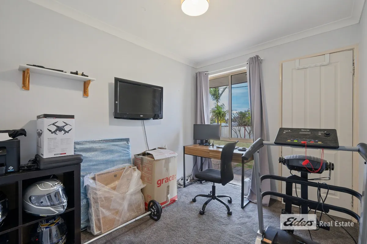 17 Elvey Place — photo 7 of 11