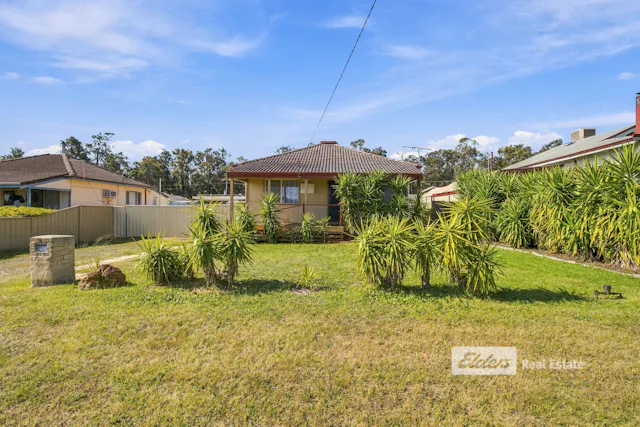 32 Denton Street — photo from Elders Real Estate South West