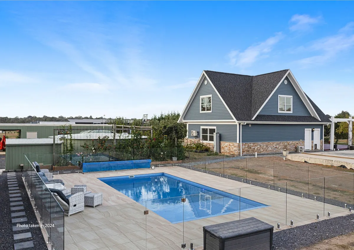 40 Jiparu Drive — photo 11 of 30