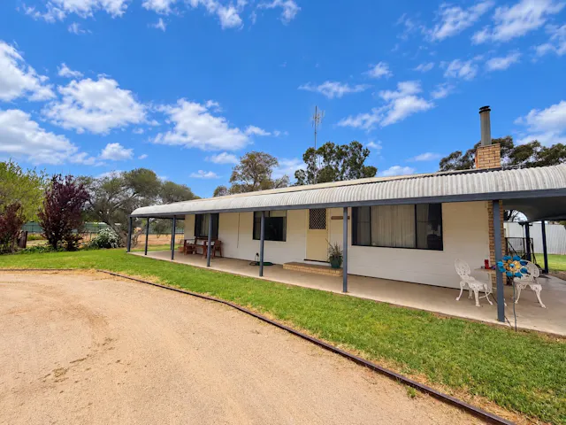 7146 Eugowra Street — photo from Elders Real Estate Parkes