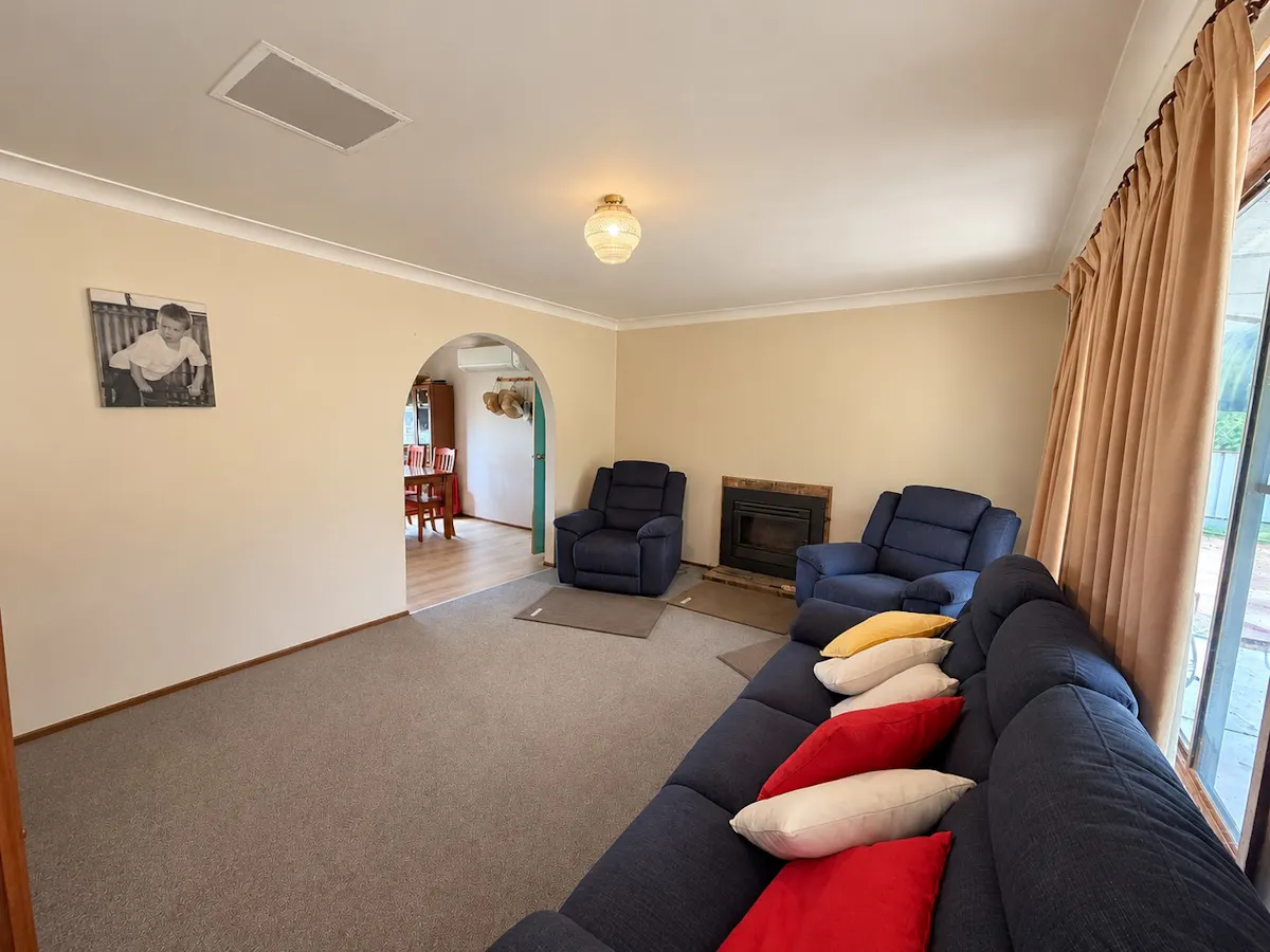 7146 Eugowra Street — photo 5 of 12