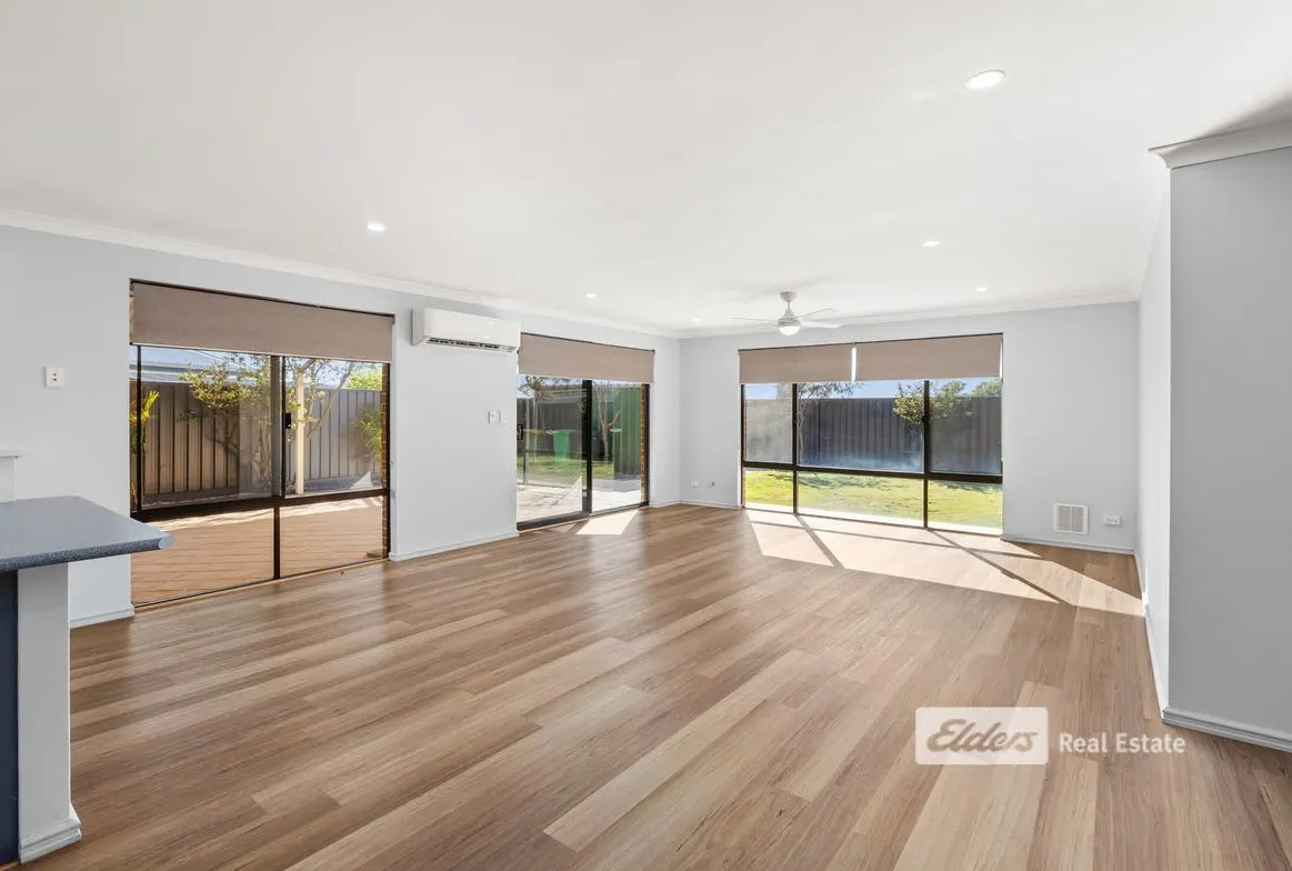17 Garnet Way — photo 6 of 12