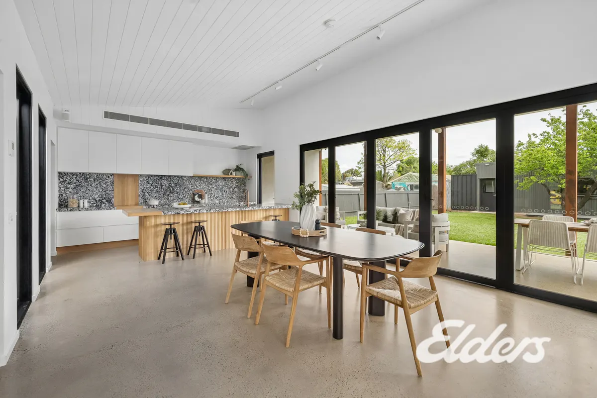 49 Murphy Street — photo 3 of 24