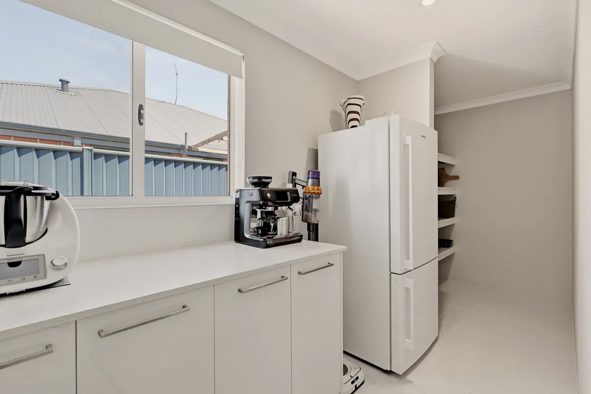 25 Tallowood Avenue — photo 6 of 30