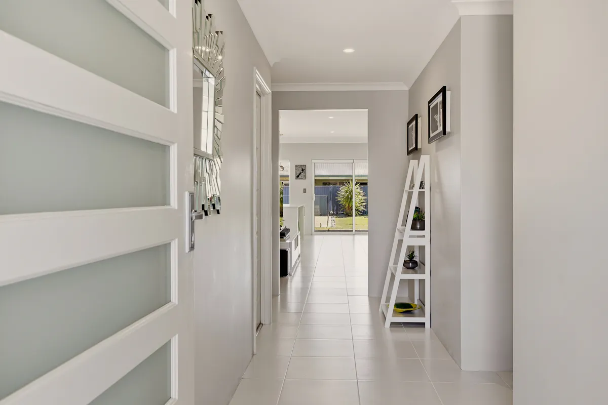 25 Tallowood Avenue — photo 3 of 30