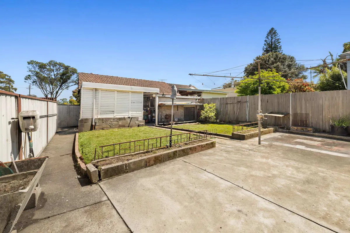 41 Blenheim Street — photo 10 of 15