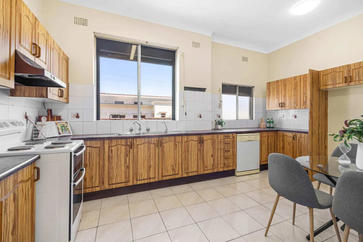 41 Blenheim Street — photo 9 of 15