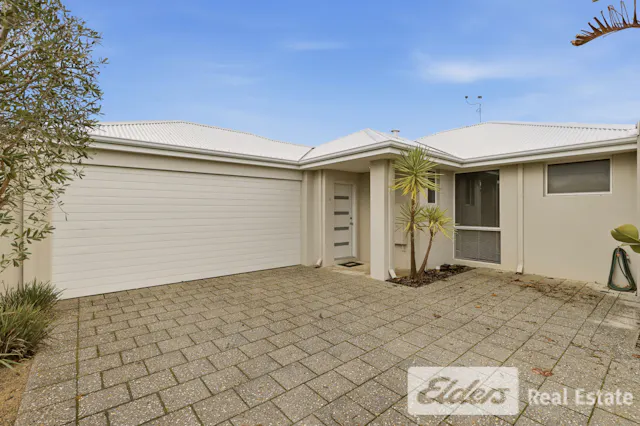 3/18 Whinhill Loop — photo from Elders Real Estate Rockingham & Baldivis