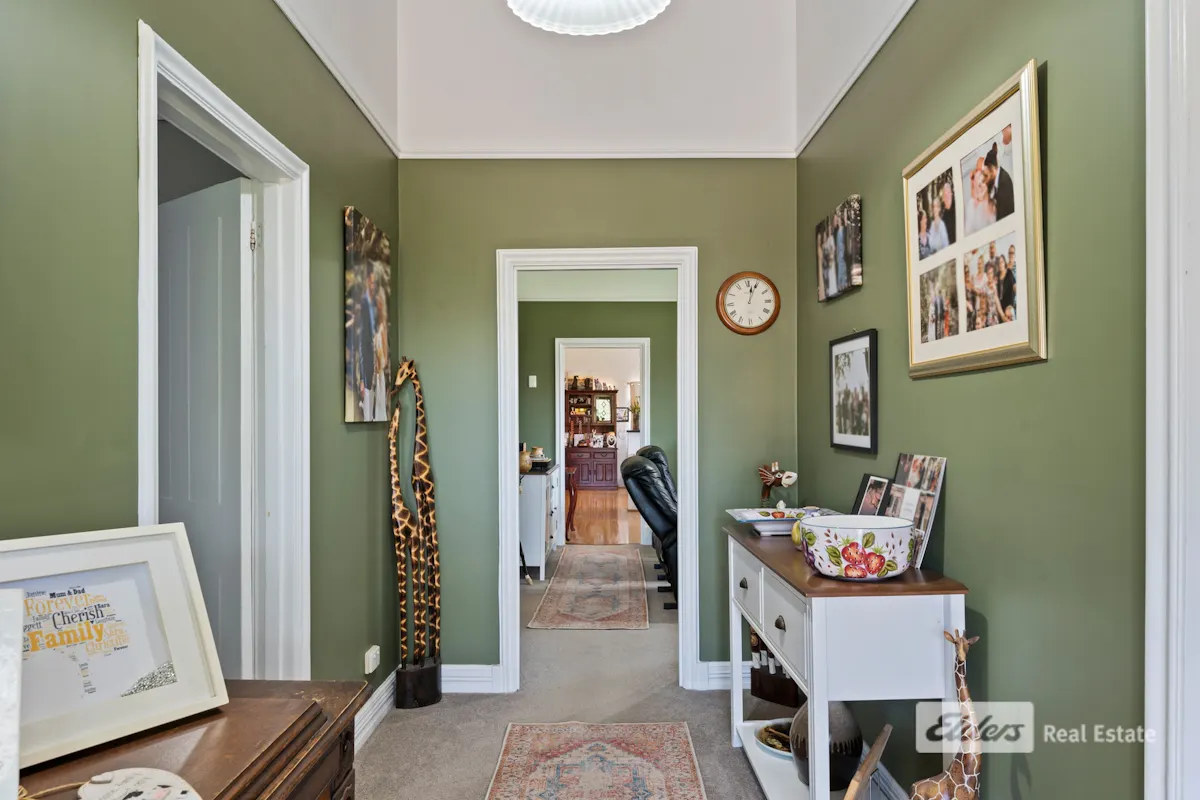 118 Trevena Road — photo 7 of 30