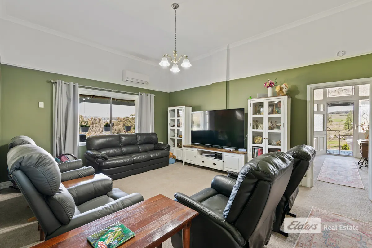 118 Trevena Road — photo 12 of 30