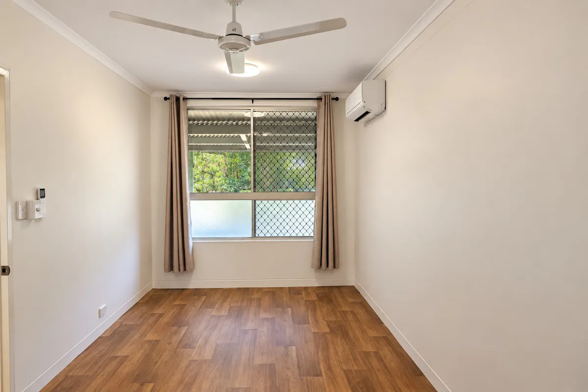 11 Dickinson Street — photo 5 of 11