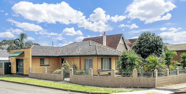 123 Hindmarsh Road — photo from Elders Real Estate Victor Harbor
