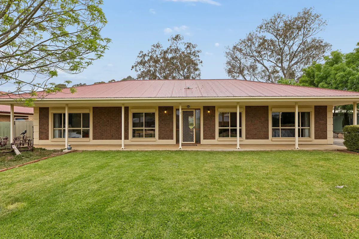 2 Astia Place — photo 2 of 26