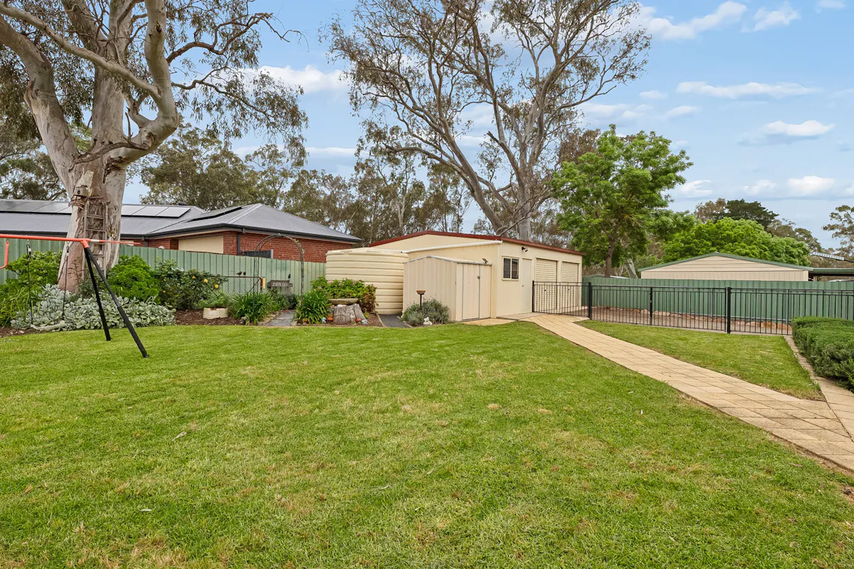 2 Astia Place — photo 24 of 26