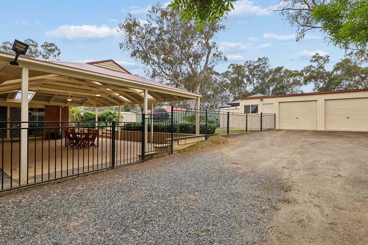 2 Astia Place — photo 25 of 26