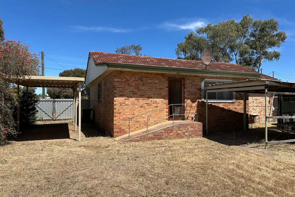 39 Conroy Street — photo 17 of 19