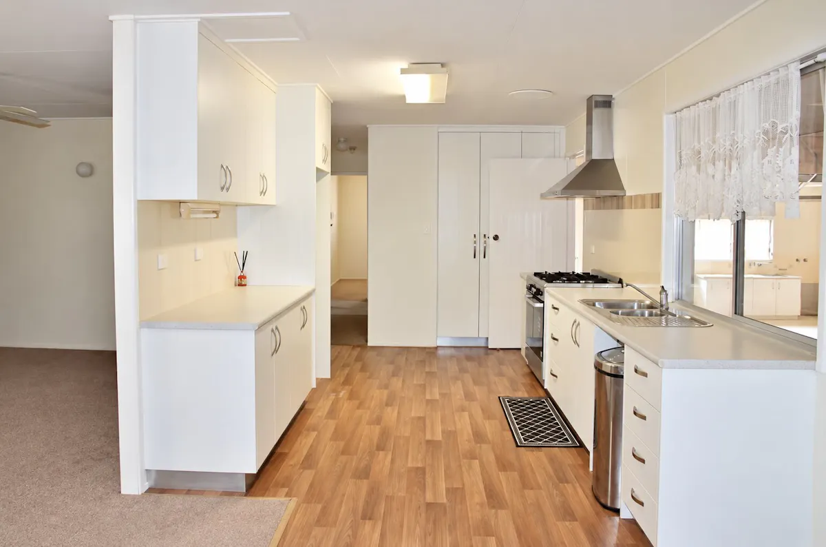 180 Hayden Street — photo 4 of 18