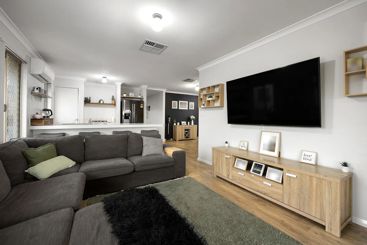 7 Cawdor Lane — photo 13 of 30