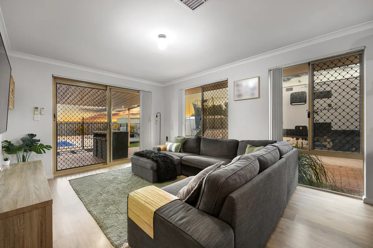 7 Cawdor Lane — photo 11 of 30