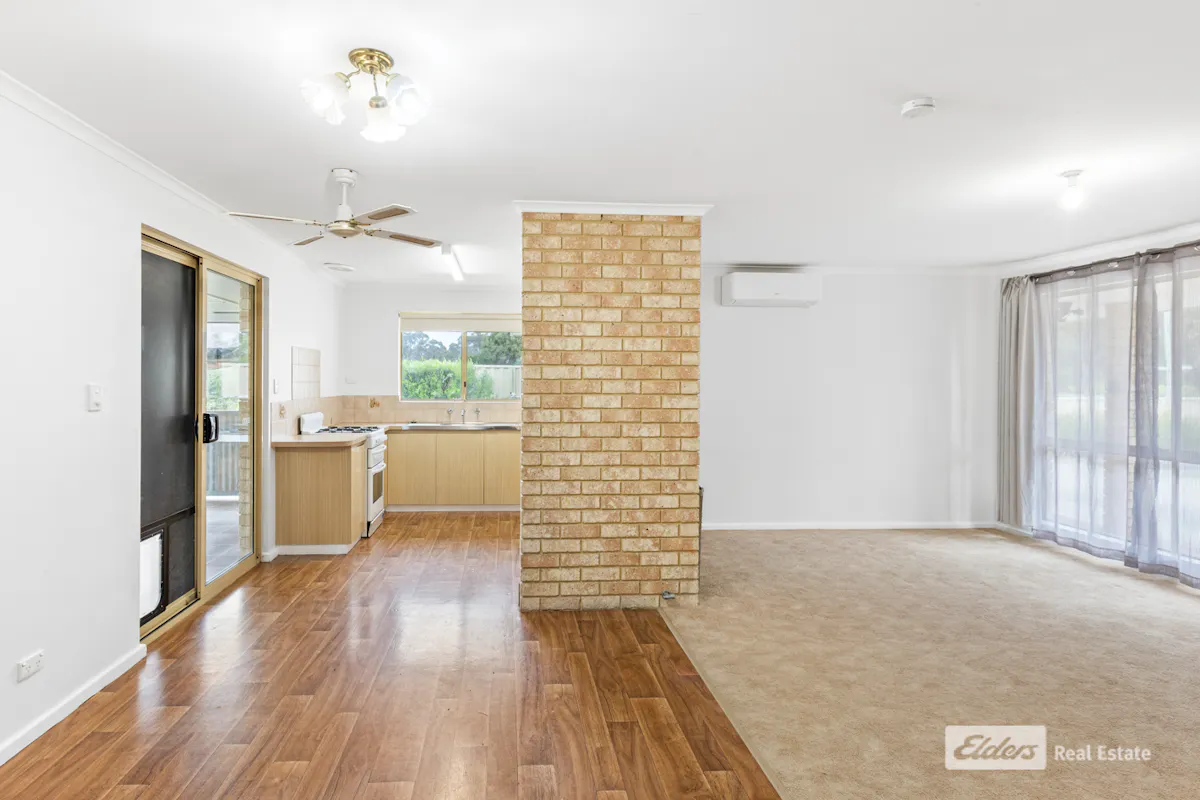 2 Cumberland Road — photo 5 of 19
