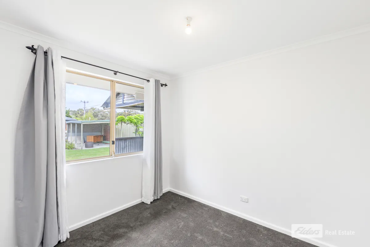 2 Cumberland Road — photo 12 of 19