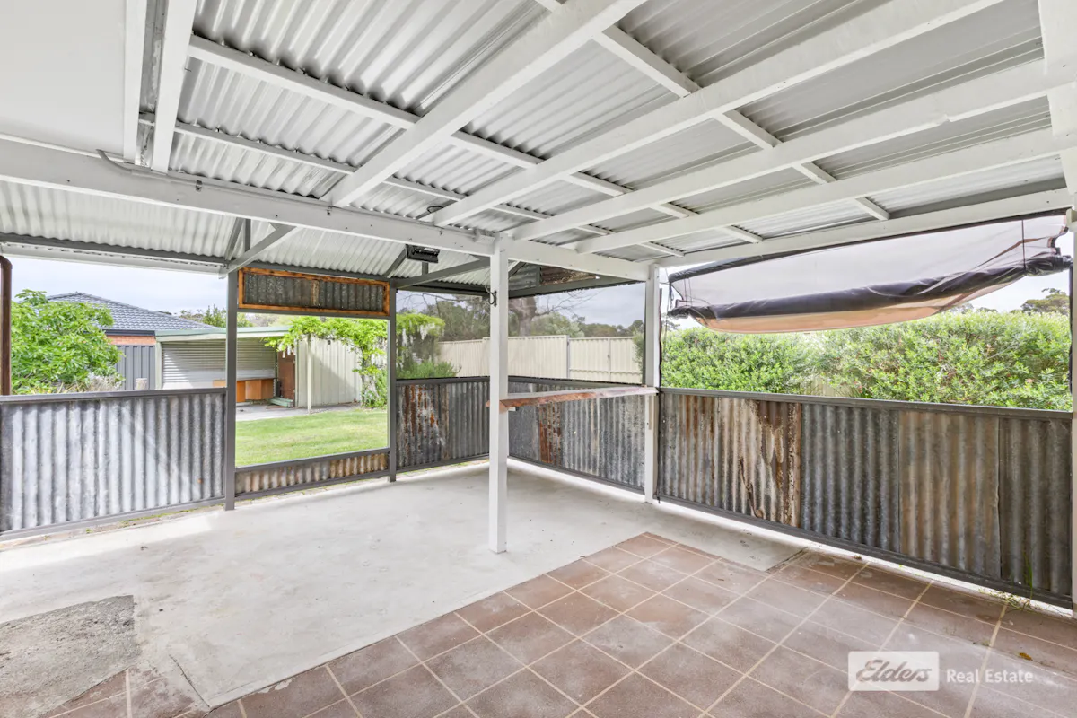 2 Cumberland Road — photo 15 of 19